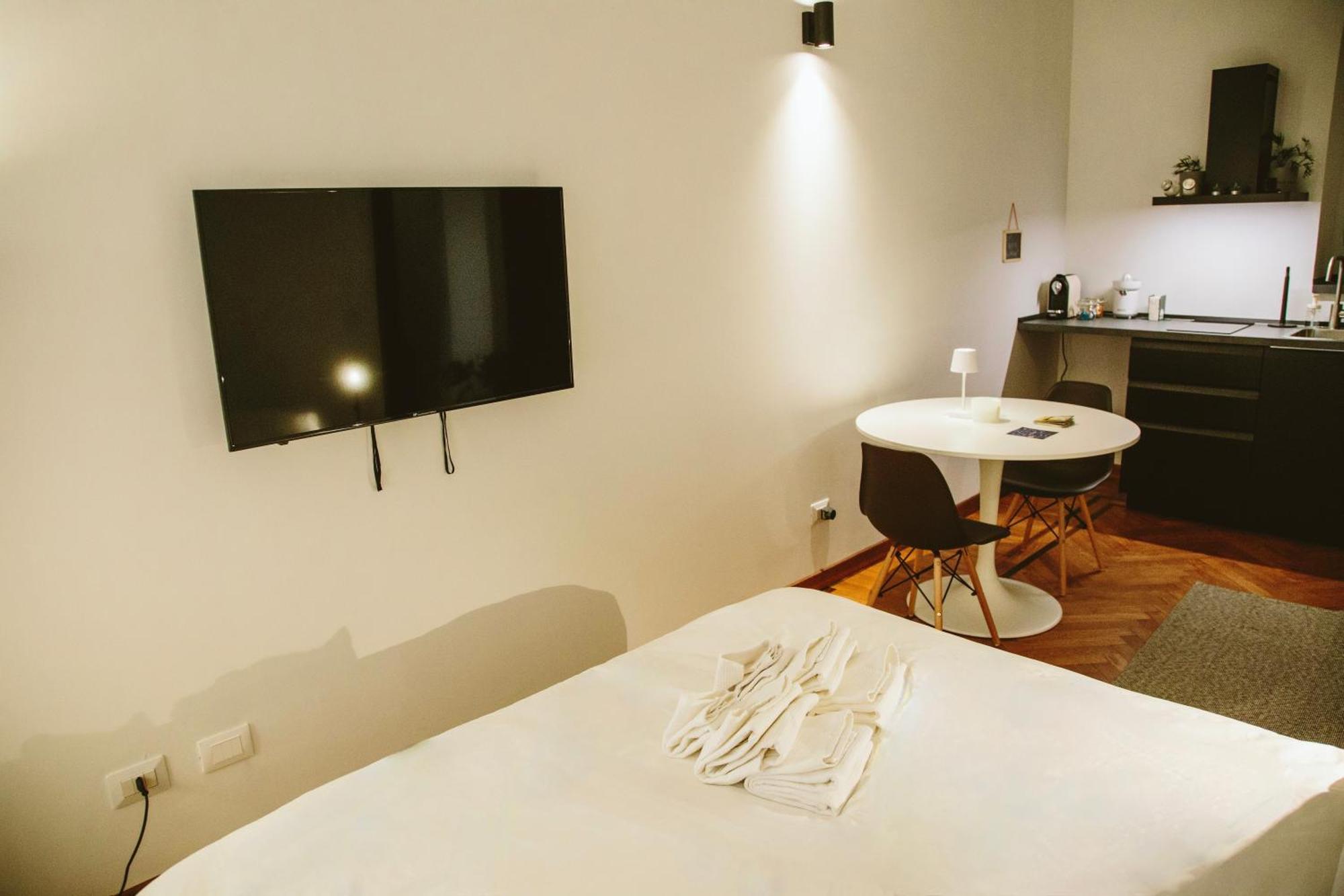 Appartamenti Boutique "Camerana14" Turin Exterior foto